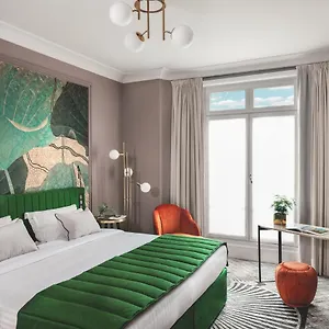 **** Otel M Social Opera Fransa