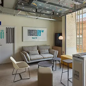 Hostelfly Hostal Madrid