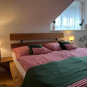 Alpin Chic , Grödig Österreich