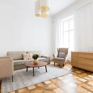 Apartment Heymi Stephansdom, Vienna