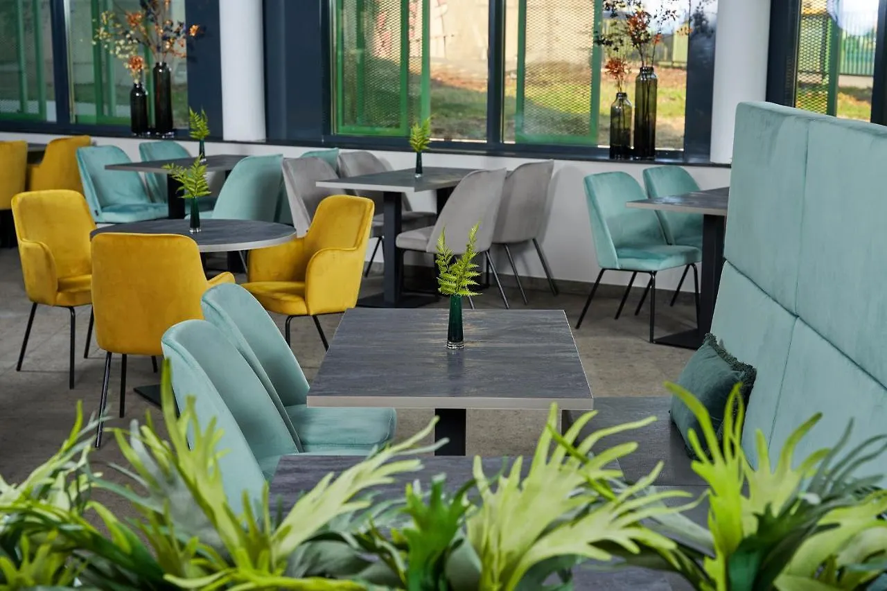 Leonardo Hotel Vienna City West 4*,