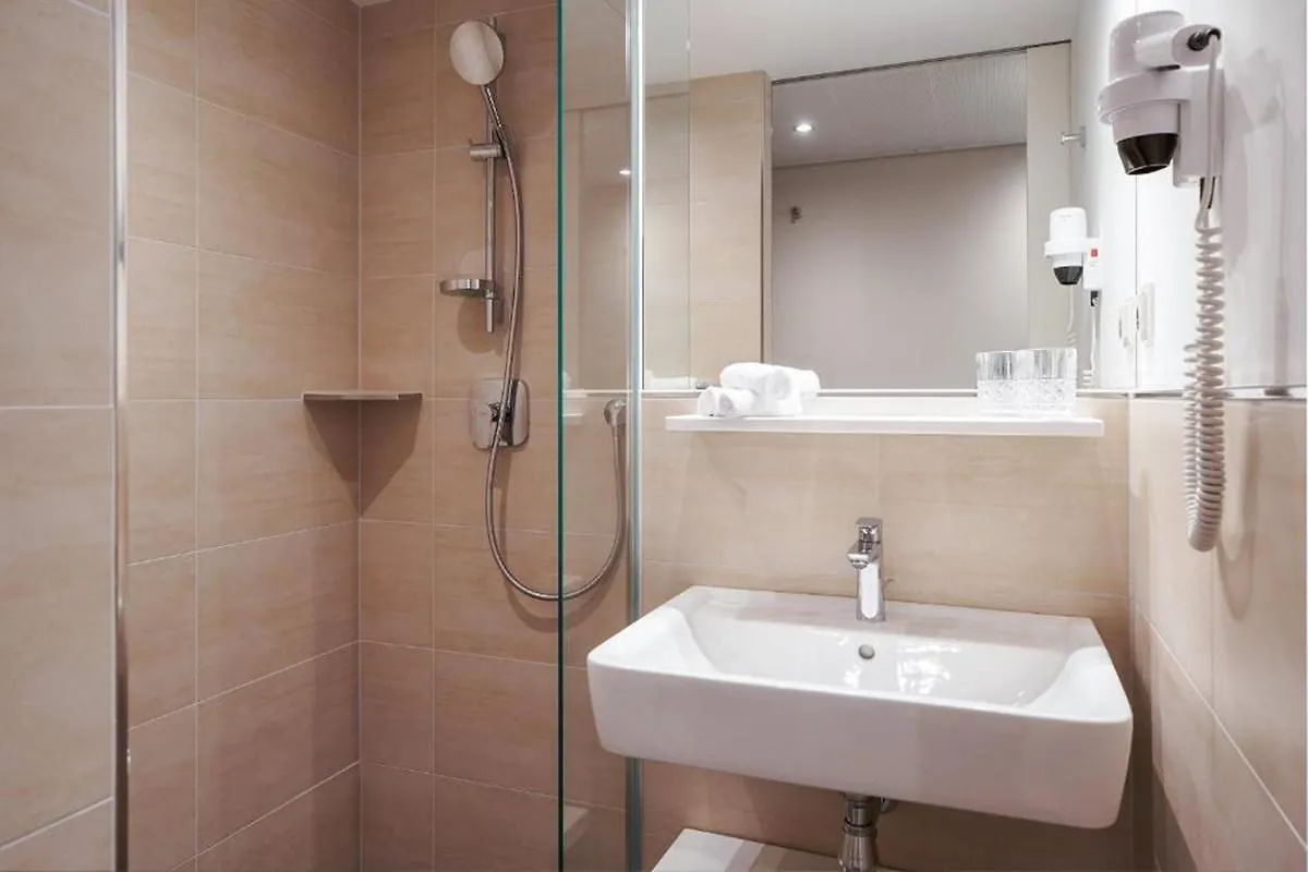 Leonardo Hotel Vienna City West